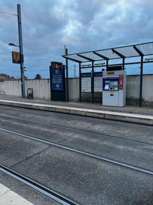 Apartamento Apparemment Blagnac Proche Tram Exterior foto